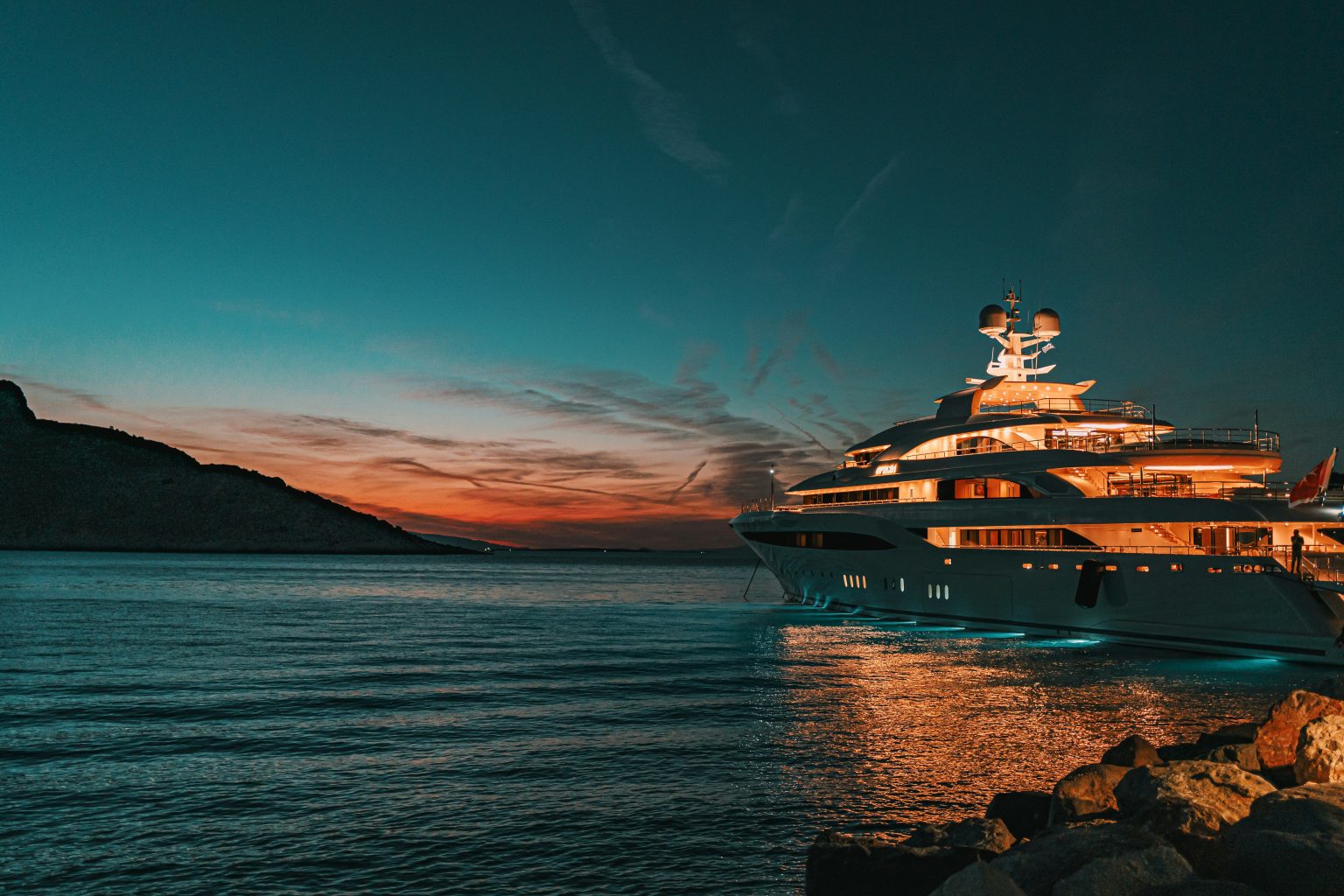 super yacht sailing super yacht captain jobs